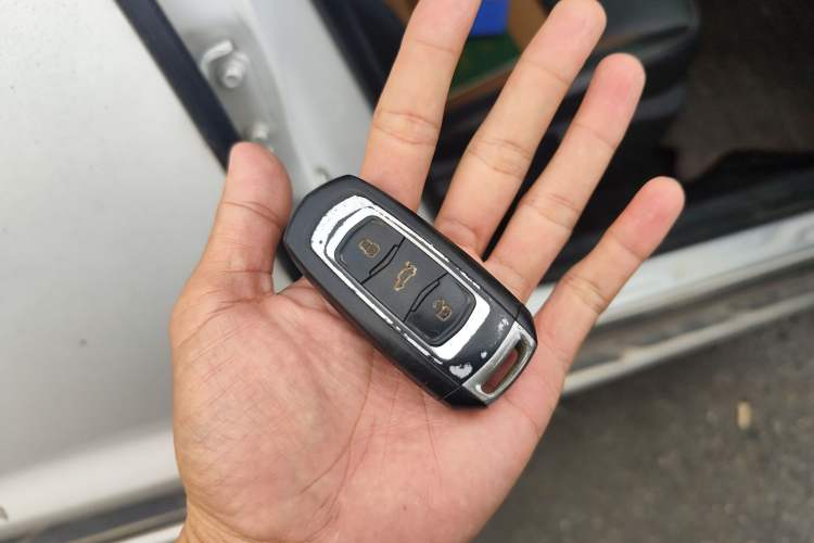 Used Geely Auto Vision X6 2016 1.3T CVT Luxury Model
