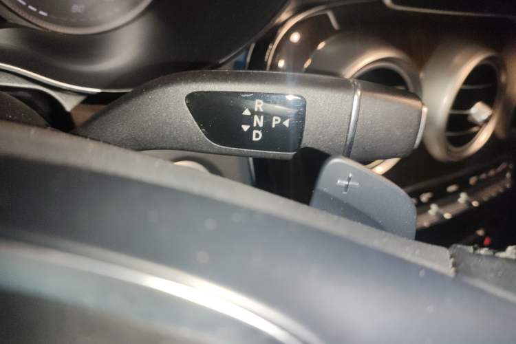 Used Mercedes-Benz GLC 2019 GLC 260 L 4MATIC Dynamic Model