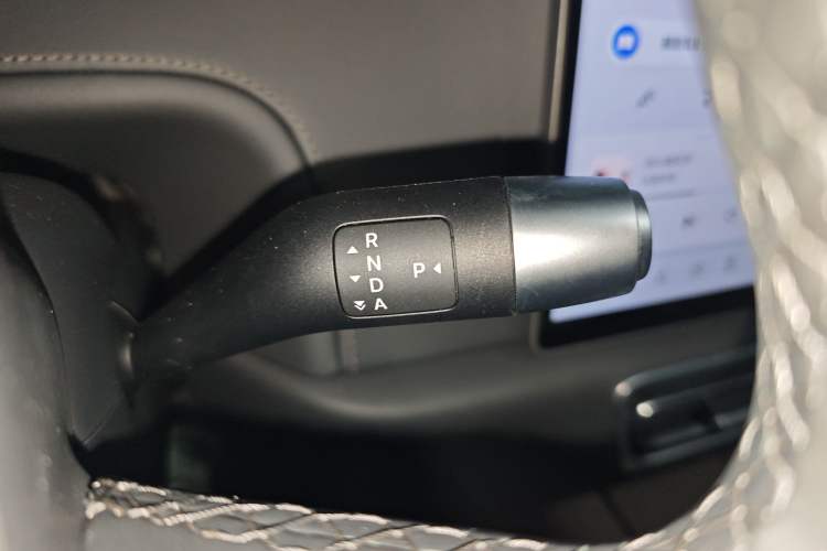 Used Li Auto L6 2025 Pro Smart Refresh Edition Gear Lever