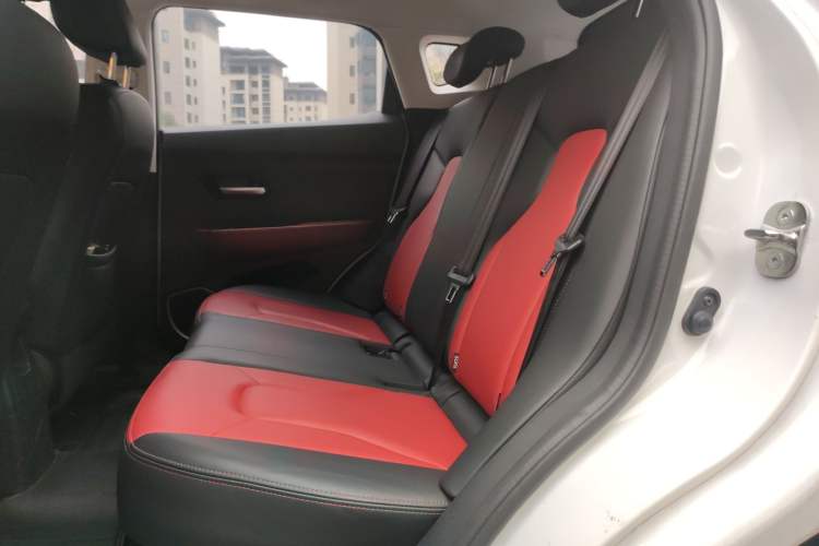 Used Haval H2s 2018 Red-Label 1.5T Dual-Clutch Fashion Edition