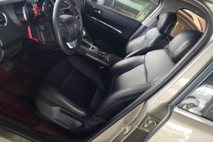 Used Peugeot 3008 2016 1.6THP Automatic Classic Edition