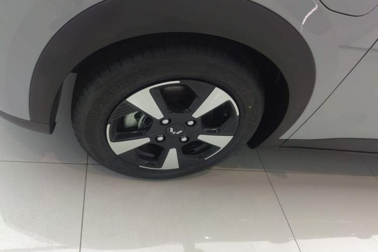 Used Wuling Bingo PLUS 2024 510 km Range 5-Seater Version