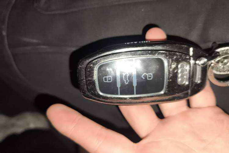 Used Audi A6L 2012 35 FSI Comfort Model
