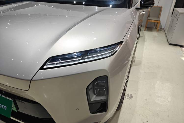 Used Nio ES8 2026 Model 6-seat Executive Signature Edition Left Front Headlight