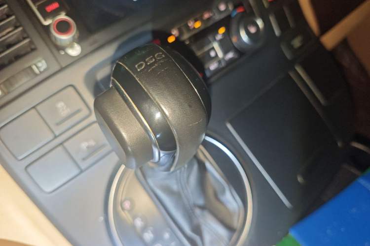 Used Volkswagen Multivan 2012 2.0 TSI Two-Wheel Drive Business Edition
