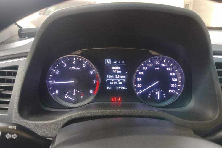 Used Hyundai Elantra (6th Generation / Lingdong) 2016 1.6L Automatic ZhiXuan – Elite Version Instrument Cluster