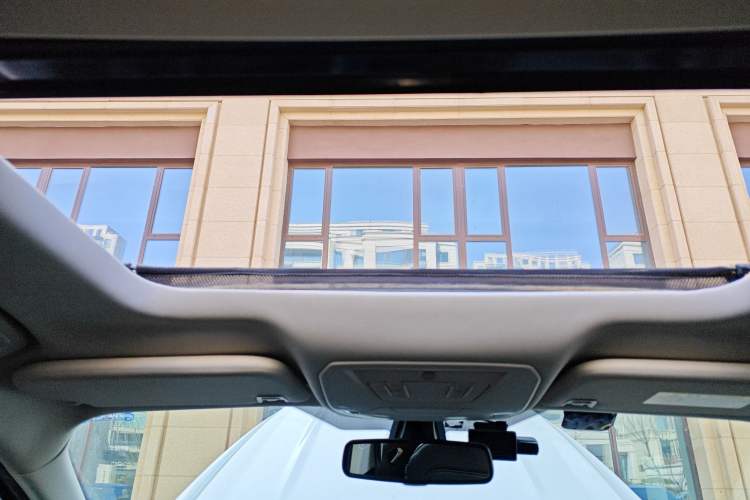 Used Ford Kuga 2019 EcoBoost 180 Two-Wheel-Drive Platinum Edition China V Standard