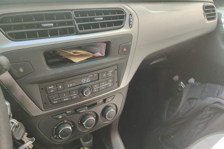 Used Citroen Elysee 2018 1.6L Manual Fashion Edition Audio And AC Panel