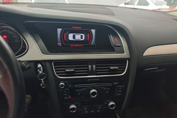 Used Audi A4L 2013 35 TFSI Automatic Standard Model
