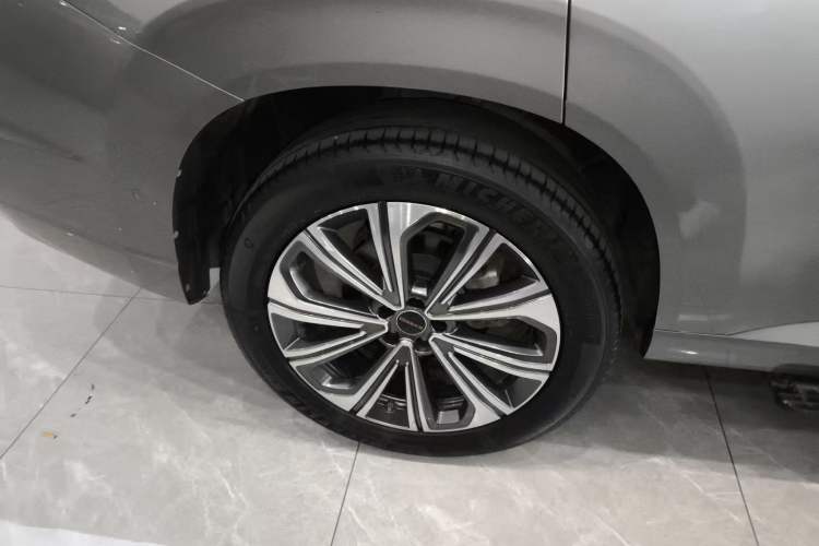 Used EXEED Lanyue 2024 International Version 400T Four-Wheel Drive Star Prestige 7-Seater
