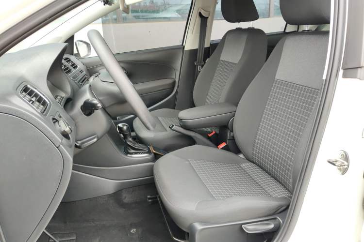 Used Volkswagen Polo 2014 1.4L Automatic Comfort Edition Left Front Seat