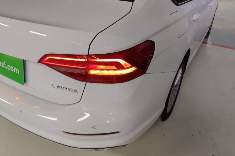 Used Volkswagen Lavida 2019 1.5L Automatic Comfort Edition China VI Standard