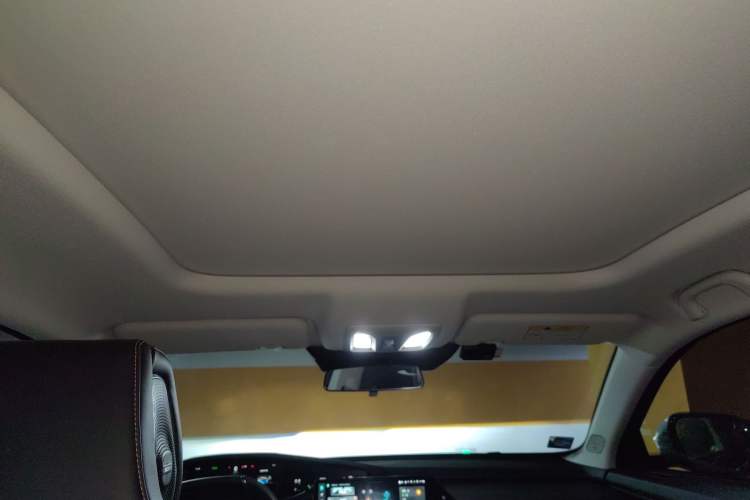 Used Changan UNI-K 2021 2.0T Prestige Edition