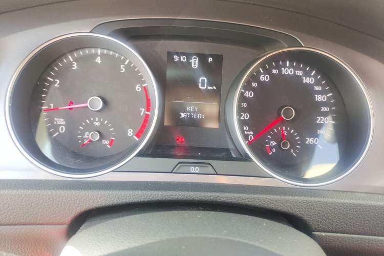 Used Volkswagen Golf 2015 1.6L Automatic Fashion Model