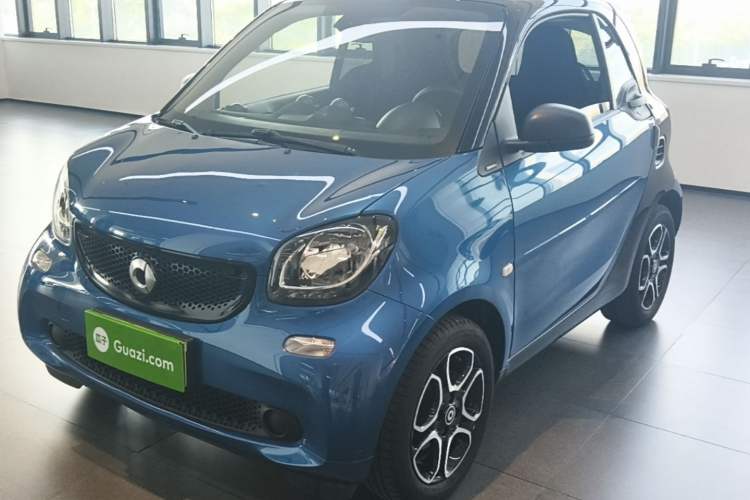 Used smart fortwo 2019 0.9T 66kW Hardtop Wind Power Edition China VI