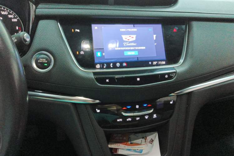 Used Cadillac XT5 2021 28T Four-Wheel Drive Luxury Version Audio And AC Panel