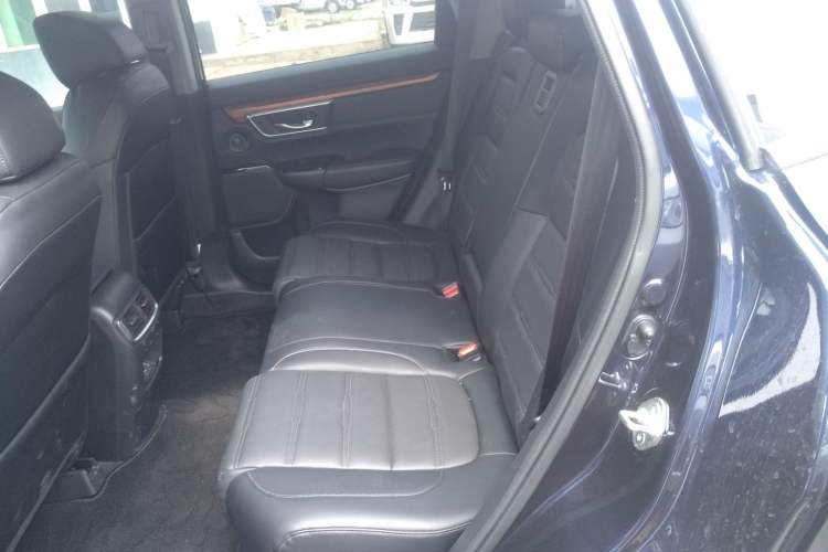 Used Honda CR-V 2021 240TURBO CVT 2WD Fashion Edition