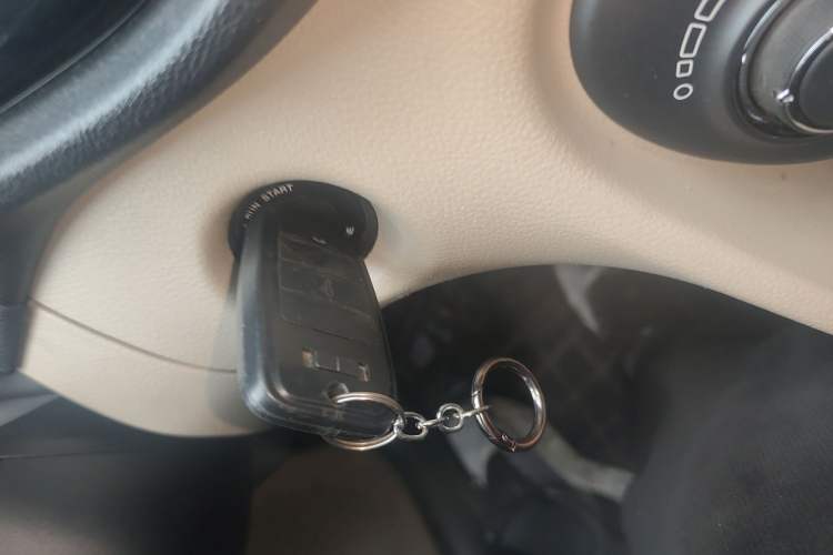 Used Fiat Viaggio 2012 1.4T Automatic Enjoyment Edition