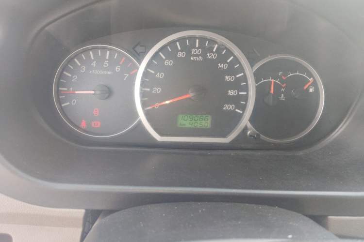 Used Wuling Hongguang 2010 1.4L Standard Version Odometer Close Up