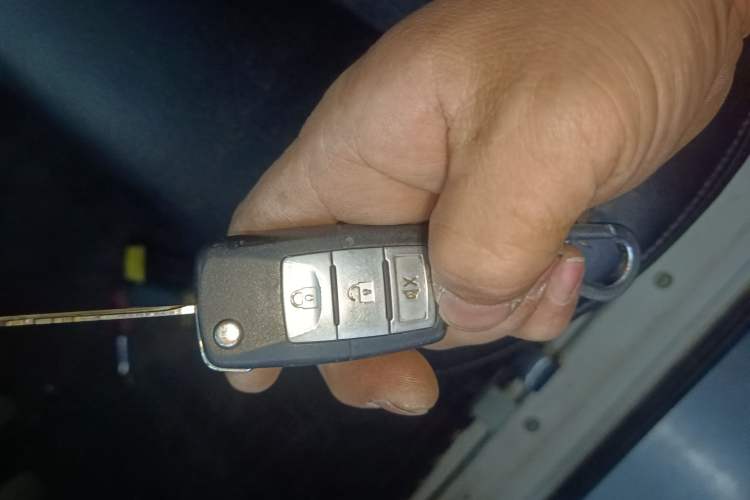 Used Leopaard Q6 2015 2.4L Manual Two-Wheel-Drive Elite Model