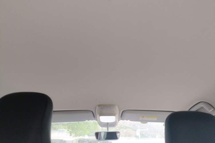 Used Baojun KiWi EV 2023 Smart Luxury Edition Lithium Iron Phosphate Headliner