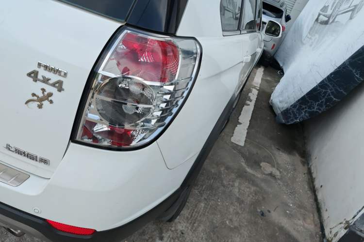 Used Chevrolet Captiva 2014 2.4L 4x4 Flagship Edition 7 Seats