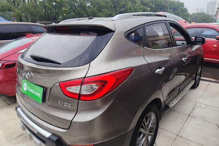 Used Hyundai ix35 2015 2.0L Automatic 2WD Smart Type China IV
