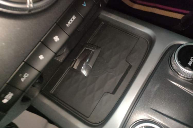 Used Tank 300 2023 City Edition 2.0T—Stylish as Ever
