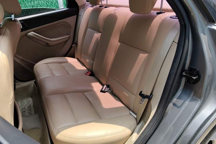 Used Ford Focus 2013 Sedan Classic 1.8L Manual Base Model Left Rear Seat