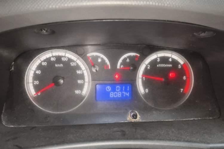 Used Foton Scenic G7 2015 2.0L Commercial Version Short Wheelbase Flat Roof – 486EQV4
