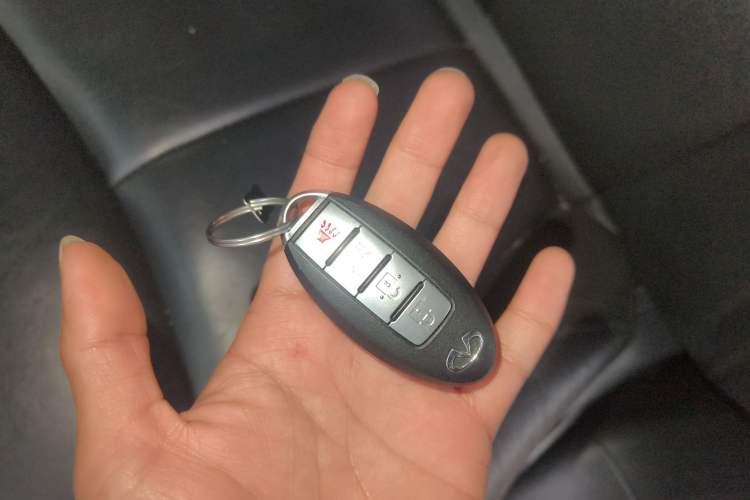 Used Infiniti Q70 2017 Q70L 2.5L Enjoyment Edition
