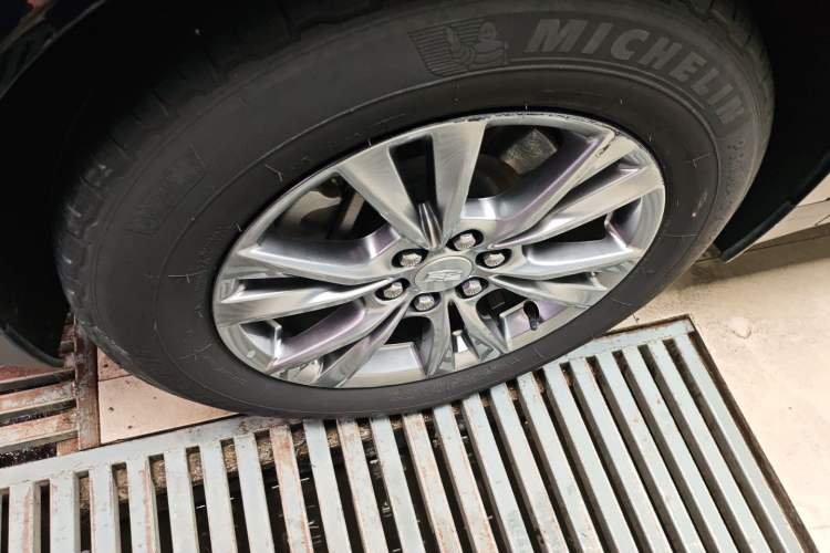 Used Cadillac XT5 2020 Revised Version 28T Luxury Edition
