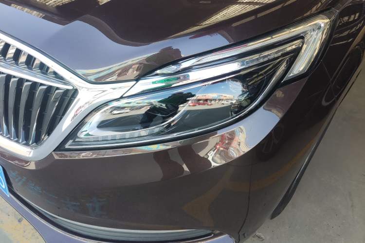 Used Buick GL8 2018 28T Prestige Version China VI Standard Left Front Headlight