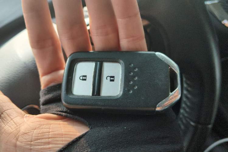 Used Honda Jade 2014 1.8L Automatic Comfort Elite Version 5 Seats
