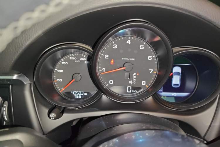 Used Porsche Macan 2021 Macan 2.0T