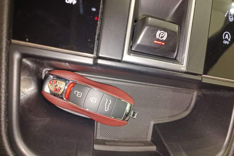 Used Porsche Macan 2022 Macan 2.0T