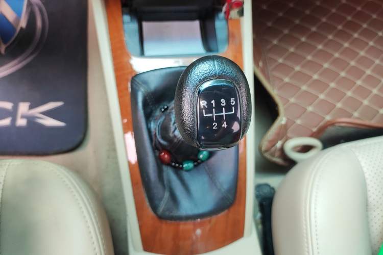 Used Buick Excelle 2011 1.6 LE-MT
