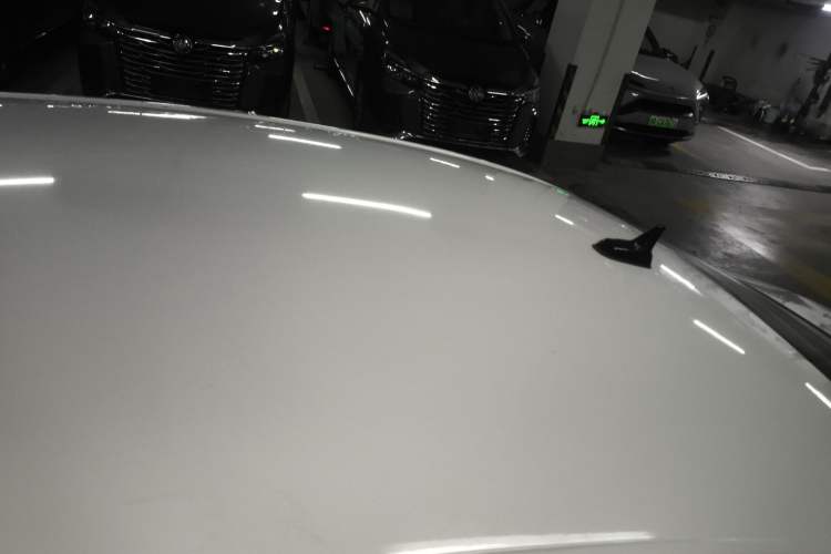 Used Volkswagen Lavida 2023 New Sharp 1.5L Automatic Excellent New Edition
