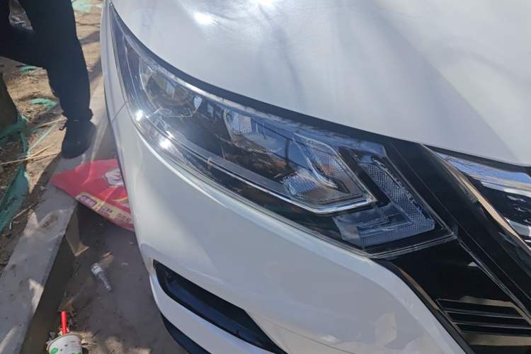 Used Nissan Qashqai 2019 2.0L CVT Smart Enjoyment Version Right Front Headlight