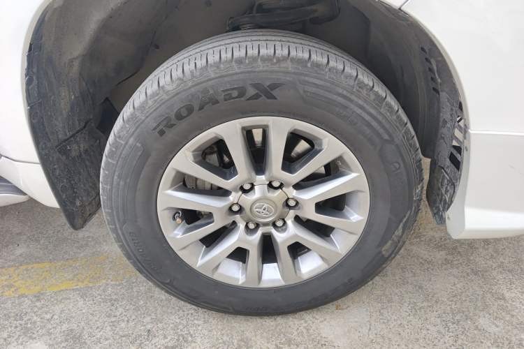 Used Toyota Prado 2010 4.0L Automatic TX-L
