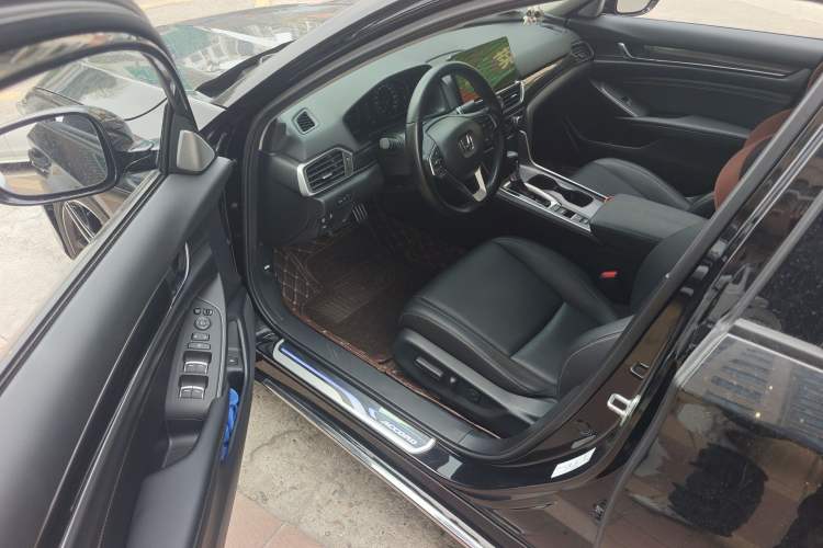 Used Honda Accord 2022 260TURBO Phantom Night · Prestige Edition
