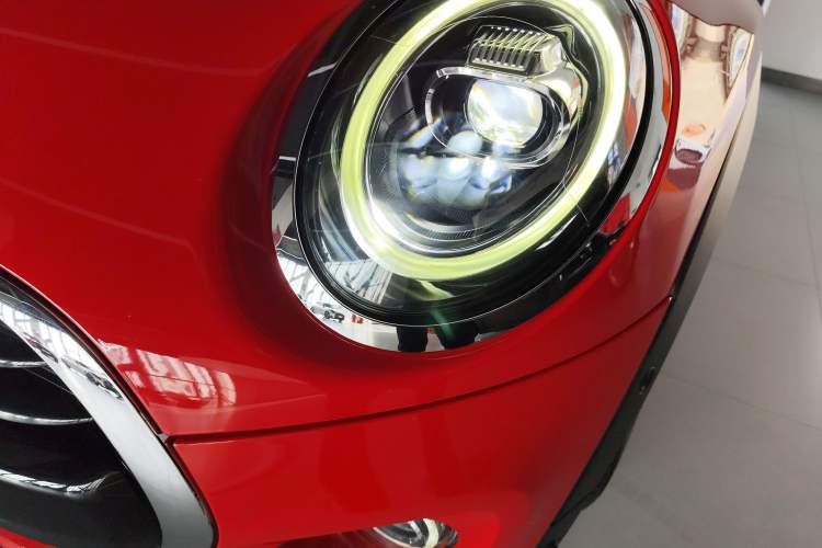 Used MINI MINI 2021 1.5T COOPER Classic Edition Five-Door Version