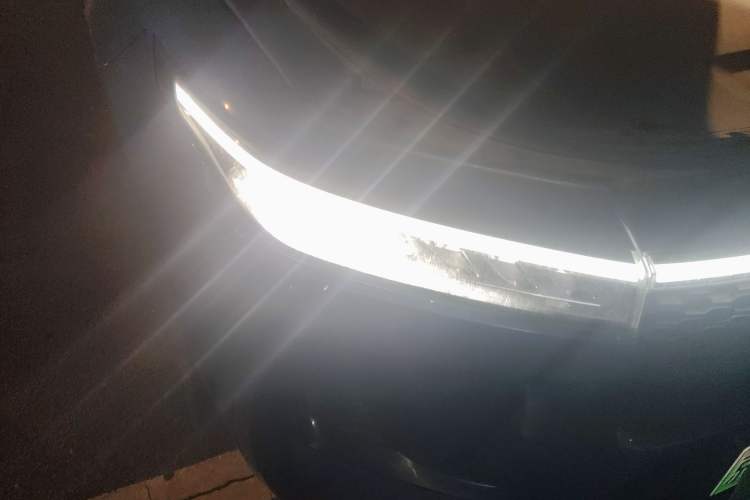 Used Li Auto ONE 2020 Extended-Range 6-Seater Version Exterior 3