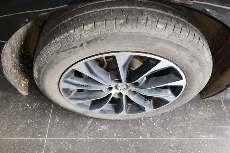 Used Toyota Avalon 2023 2.0L Premium Edition