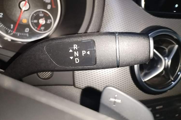 Used Mercedes-Benz B-Class 2015 B 200 Fashion Model