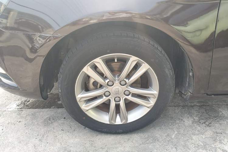 Used Geely Auto Emgrand 2017 Sedan Million Edition 1.5L Manual - Upward Version