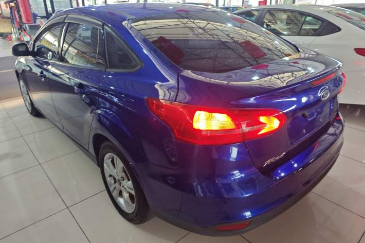 Used Ford Focus 2015 Sedan 1.6L Automatic Comfort Model