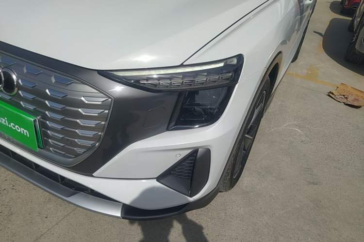 Used Audi Q5 e-tron 2023 40 e-tron Starry Edition Luxury Package
