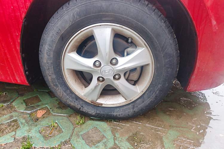 Used Hyundai Verna (older generation) 2014 1.4L Automatic Leading-Edge GLX
