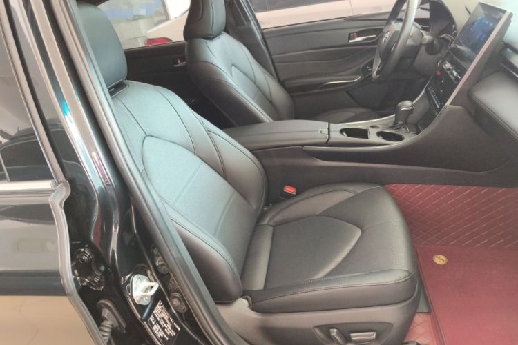 Used Toyota Avalon 2023 Dual-Engine 2.5L Luxury Edition
